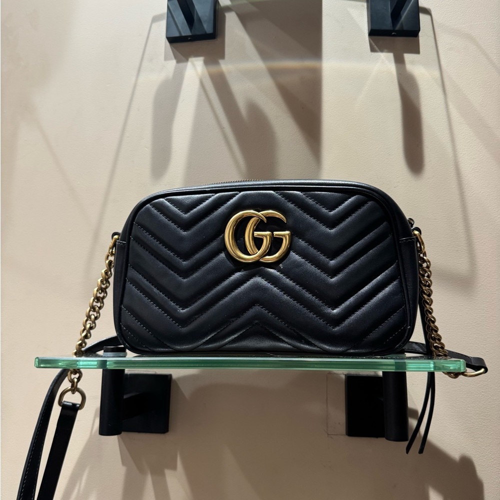 Gucci GG Marmont small camera bag